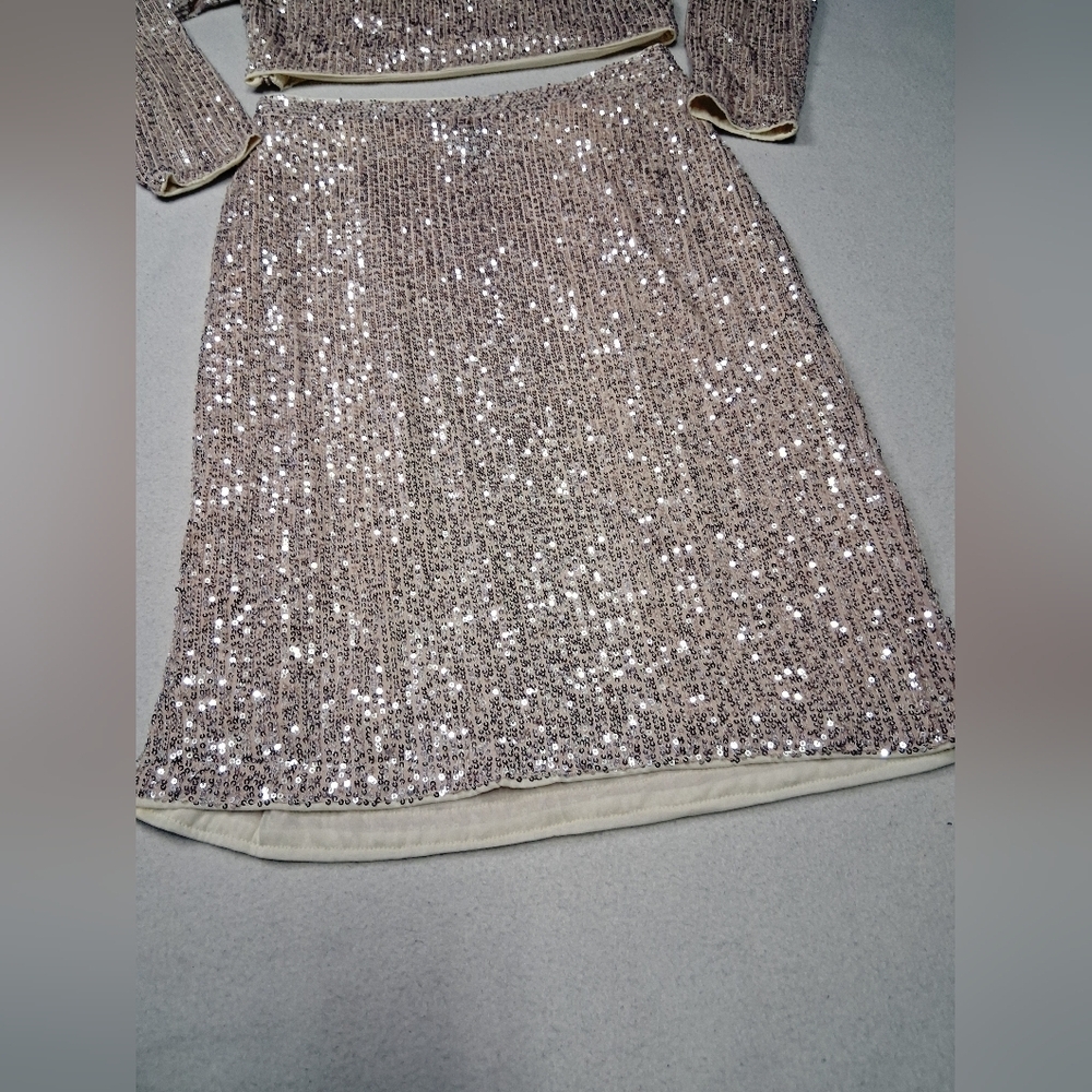 Cream Sequin Two Peice - Picture 4 of 5